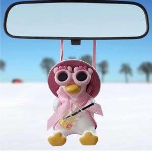 Duck rear view mirror hanger